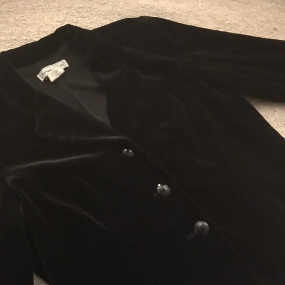 EUC Vintage Black Velvet Blazer - Picture 2 of 7